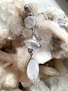 Rainbow Moonstone 9 | Pendant 925 Sterling Silver