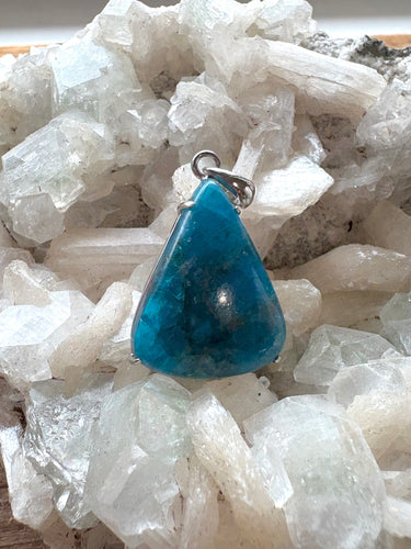 Blue Apatite 4 | 925 Sterling Silver Pendant