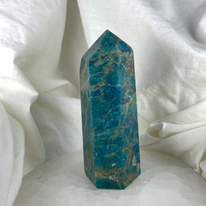 Blue Apatite Generator