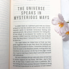The Universe has your Back| Transform Fear to Faith | Book | Gabrielle Bernstein